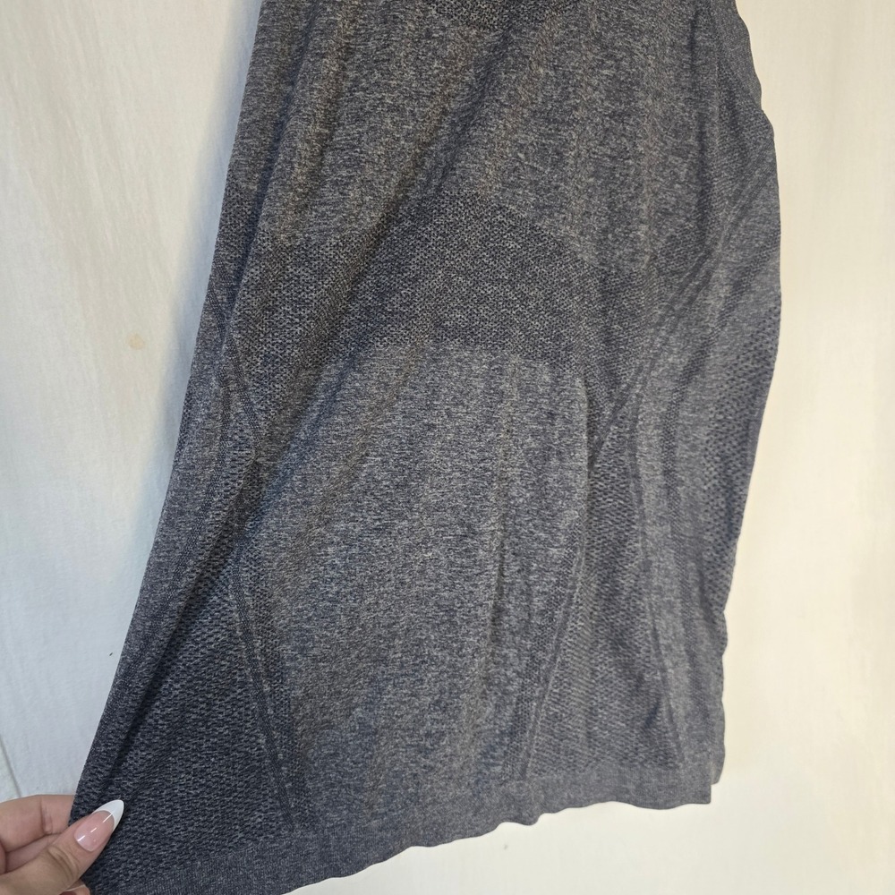 Athleta Momentum Tank Top Women S Gray Nylon Seamless Racerback Athletic Gym - Picture 2 of 4